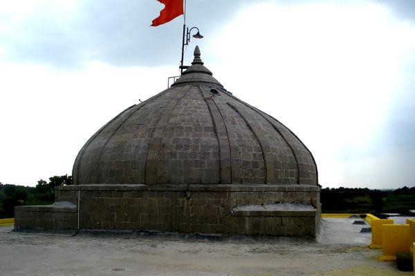 à¤®à¤‚à¤¦à¤¿à¤°à¤¾à¤šà¥‡ à¤«à¥‹à¤Ÿà¥‹ - Shree Eeshanyeshwar Temple - Photo Gallery